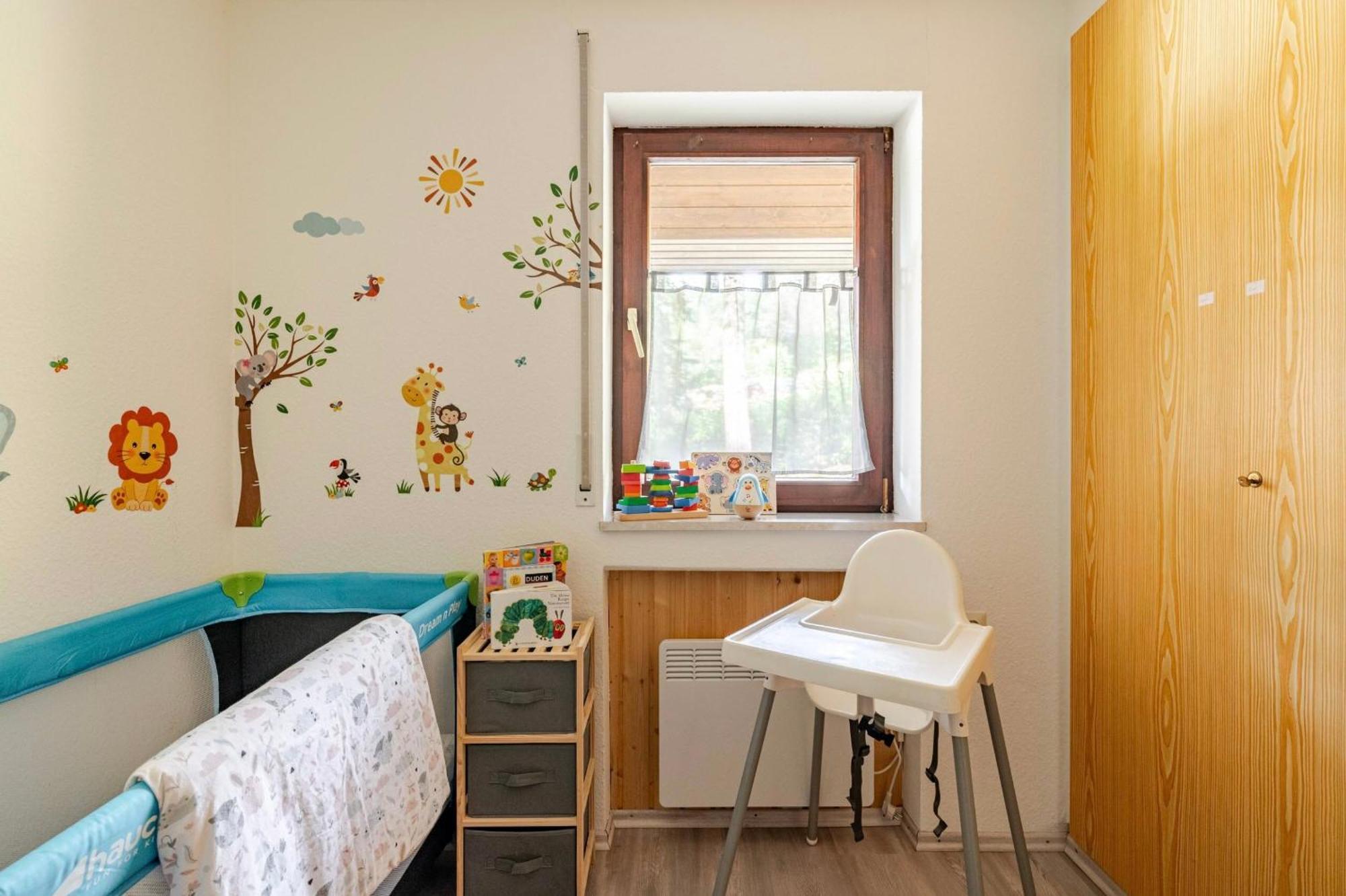 شقة An Wanderwegen Gelegen Mit Terrasse Und Boxspringbett ساسباشفالدن المظهر الخارجي الصورة