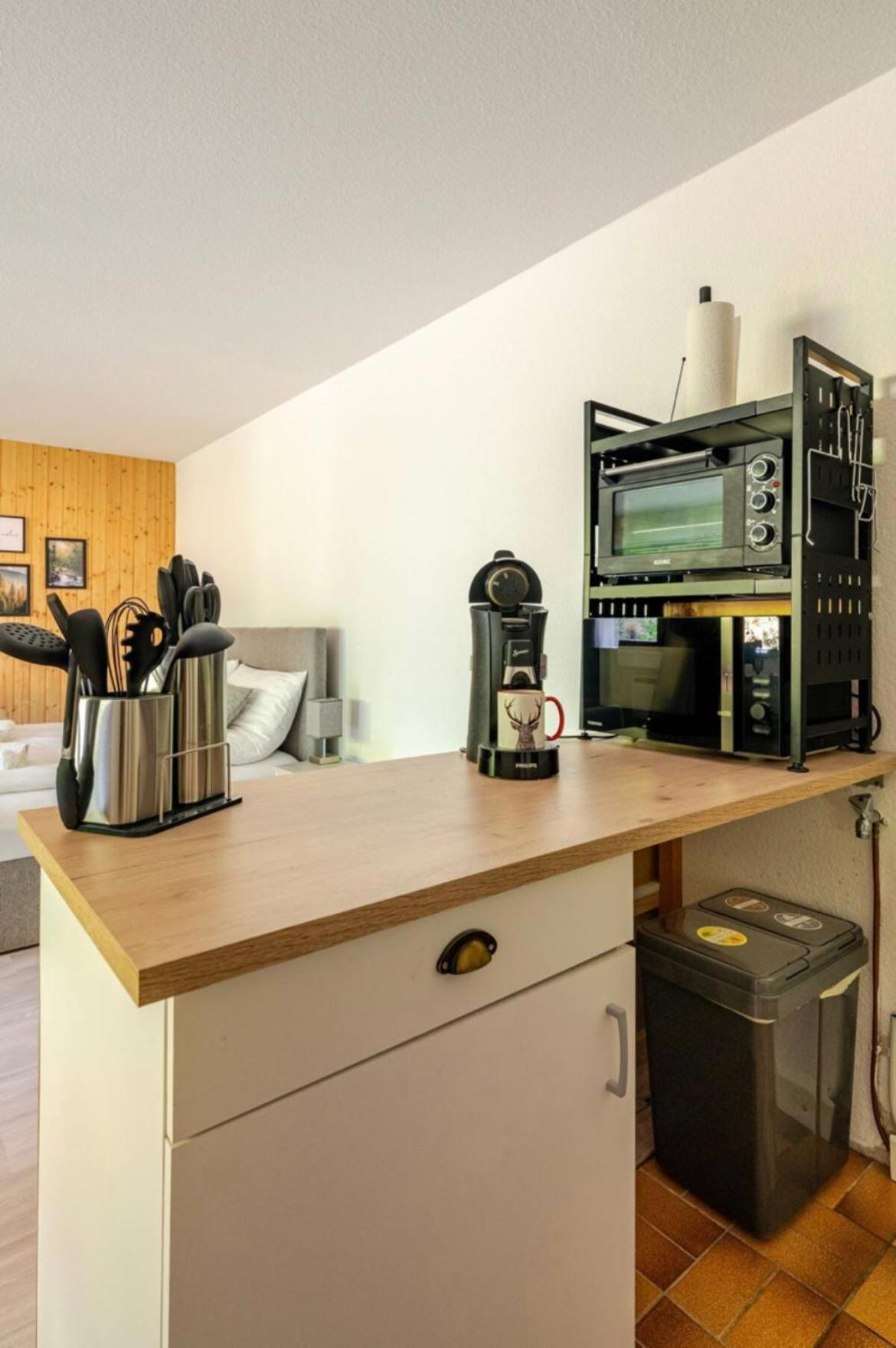 شقة An Wanderwegen Gelegen Mit Terrasse Und Boxspringbett ساسباشفالدن المظهر الخارجي الصورة